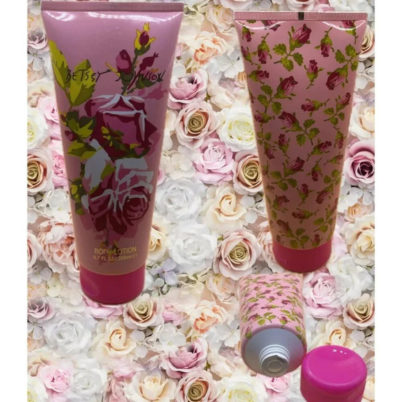 Betsey Johnson Floral Fragrance Betseyfied XOX EDP Spray & Fragrant Body Lotion - Picture 3 of 7